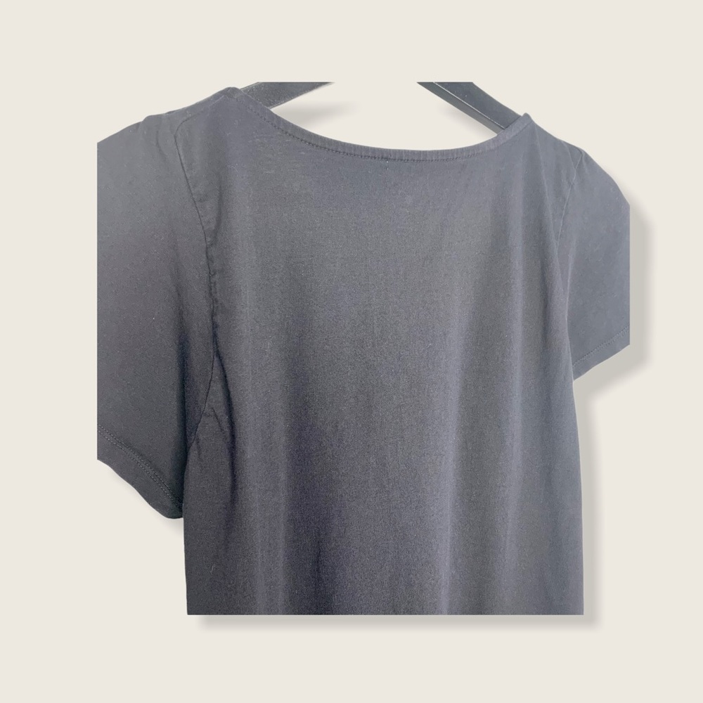 Chaus Organic Ruched Crewneck Solid Black T Shirt - Picture 5 of 10